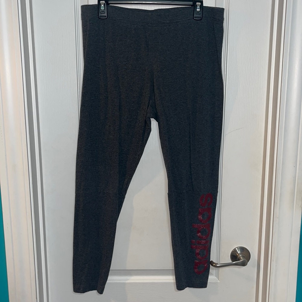 Adidas leggings